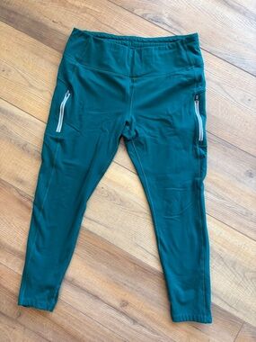 Mondetta Fleece Lined Performance Leggings with Zipper Pockets Forest Green